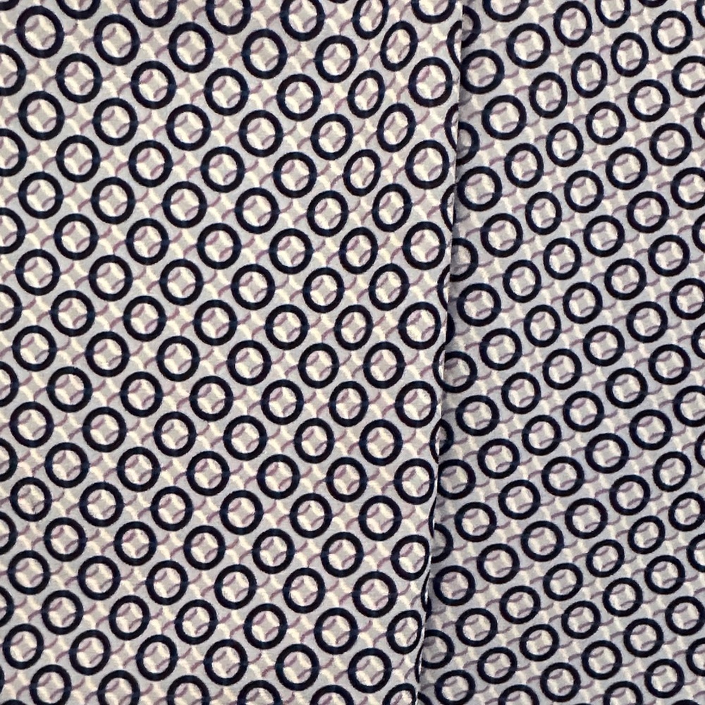 Stylish Navy Patterned Button-Down Shirt - image 3